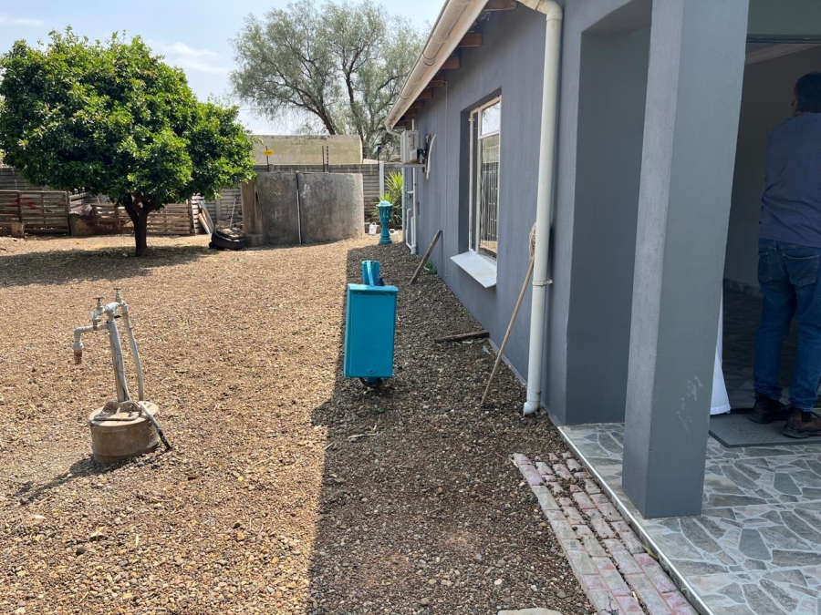 2 Bedroom Property for Sale in Bloemhof North West